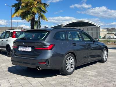 BMW Serie 3 320d 320 320d 48V Touring Business Advantage Grigio usata Manzano