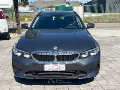 BMW Serie 3 320d 320 320d 48V Touring Business Advantage Grigio usata Manzano
