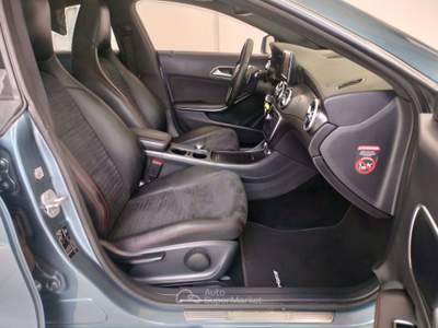 Mercedes-Benz CLA 2.0 BENZINA Premium 4matic CAMBIO AUTOMATICO Blu/Azzurro usata Abbiategrasso