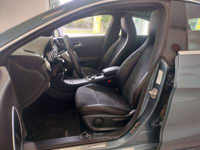 Mercedes-Benz CLA 2.0 BENZINA Premium 4matic CAMBIO AUTOMATICO Blu/Azzurro usata Abbiategrasso