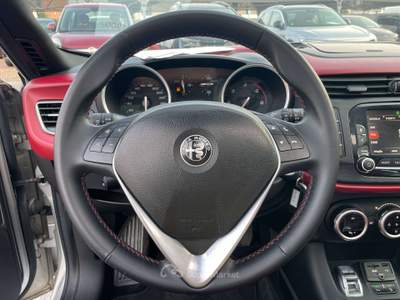 Alfa Romeo Giulietta 2.0 JTDm 150CV Super + TETTO APRIBILE Argento usata TORINO