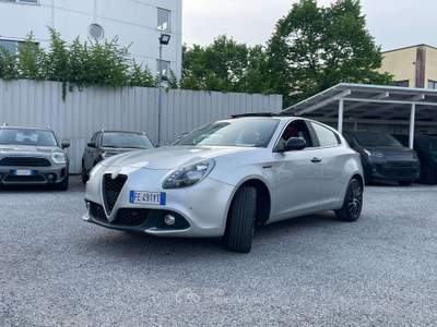 Alfa Romeo Giulietta 2.0 JTDm 150CV Super + TETTO APRIBILE Argento usata TORINO