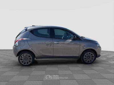 Lancia Ypsilon Ypsilon 1.0 FireFly 5 porte S&S Hybrid Gold Grigio usata Verona