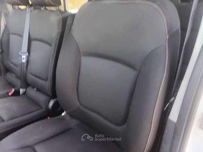 Renault Trafic Combi ZEN l1 1.6dci 125 cv s&s E6 9 P Bianco usata Zola Predosa
