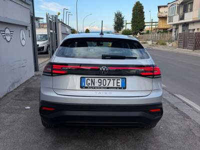 Volkswagen Taigo Life Argento usata Sant'Antimo