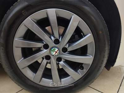 Alfa Romeo Giulietta Super Unicoprop. 93 mila km Grigio usata brindisi