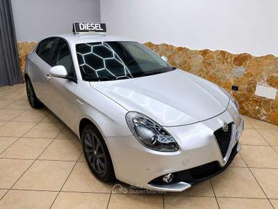 Alfa Romeo Giulietta Super Unicoprop. 93 mila km Grigio usata brindisi