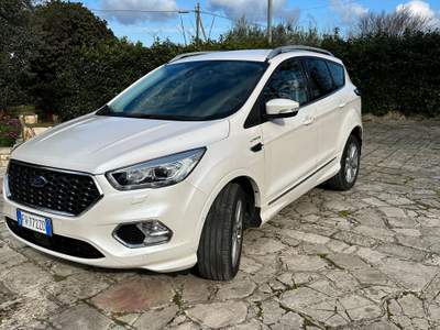 Ford Kuga FORD KUGA Bianco usata Alberobello