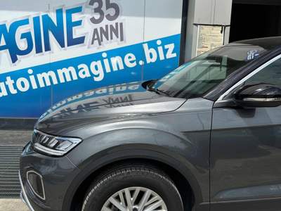 Volkswagen T-Roc 1.5 TSI ACT DSG Life Grigio usata San Lazzaro di Savena