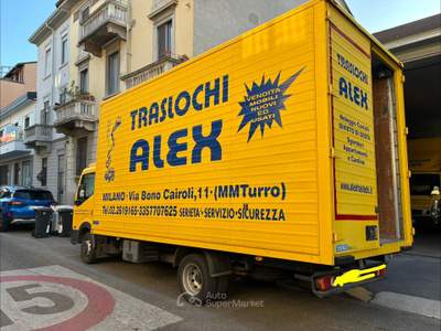 Nissan Cabstar cassone 490x220x260h allestito per mobili e traslochi Giallo usata Milano