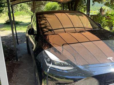 Tesla Model Y tenuta molto bene Nero usata CHIANNI