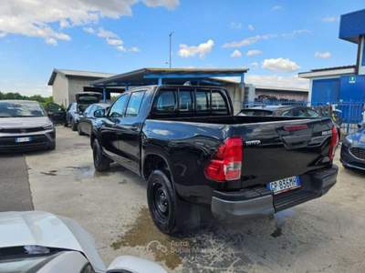 Toyota Hilux Hilux IV 2.4 d-4d double cab Comfort 4wd - GP836MH Bianco usata Basiliano
