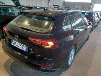 Volkswagen Golf Golf  Variant 1.0 etsi evo Life 110cv dsg -GD423WF Nero usata Basiliano