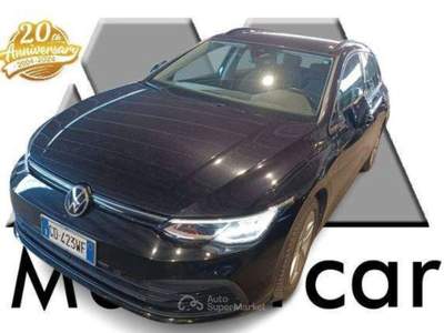 Volkswagen Golf Golf  Variant 1.0 etsi evo Life 110cv dsg -GD423WF Nero usata Basiliano