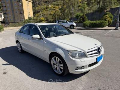 Mercedes-Benz Classe C BlueEFFICIENCY Avantgarde Bianco usata Gangi