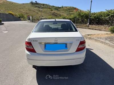 Mercedes-Benz Classe C BlueEFFICIENCY Avantgarde Bianco usata Gangi