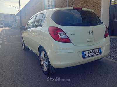 Opel Corsa Bassi consumi Beige usata Arienzo