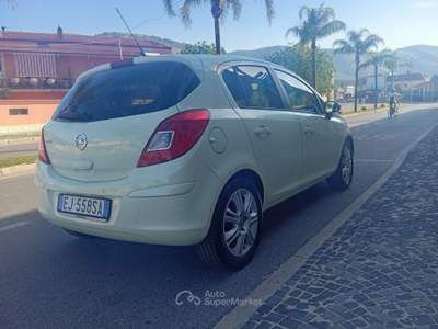 Opel Corsa Bassi consumi Beige usata Arienzo