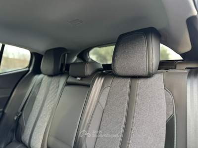 Peugeot 408  -  1.2 puretech allure s&s 130cv eat8 Blu/Azzurro usata Roma