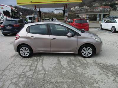 Peugeot 208 1.2 puretech (vti) 12v Access GARANTITA FULL OPT Argento usata Ariano Irpino