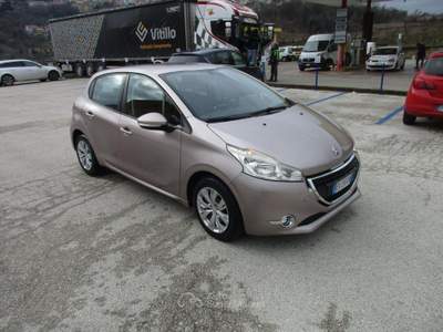Peugeot 208 1.2 puretech (vti) 12v Access GARANTITA FULL OPT Argento usata Ariano Irpino