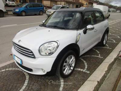 MINI Countryman Mini  R60 1.6 all4 FULL OPTIONAL GARANTITA Bianco usata Ariano Irpino