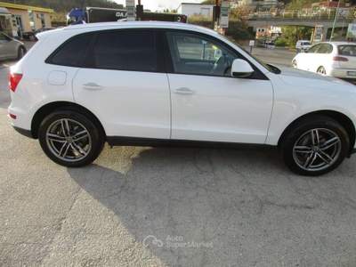 Audi Q5 2.0 tdi Advanced Plus quattro 177cv-tronic Bianco usata Ariano Irpino