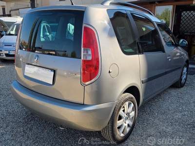 Skoda Roomster CR 90CV Van usata PRATO