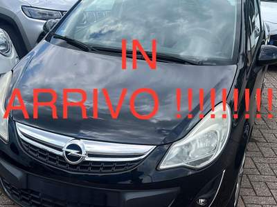 Opel Corsa 1.2 3 porte Start&Stop Elective usata San Fermo della Battaglia