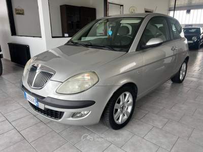Lancia Ypsilon Ypsilon 1.4 16V Argento Grigio usata Somma Lombardo