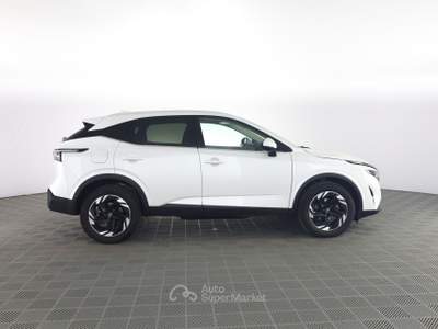 Nissan Qashqai Qashqai MHEV 140 CV N-Connecta Bianco usata Parma