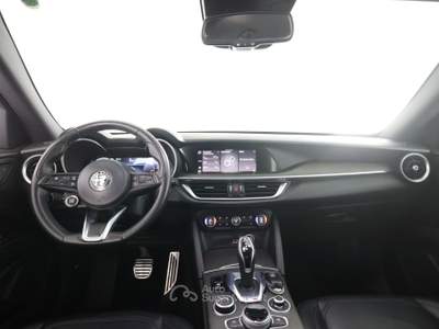 Alfa Romeo Stelvio Stelvio 2.2 Turbodiesel 210 CV AT8 Q4 Ti Bianco usata Parma