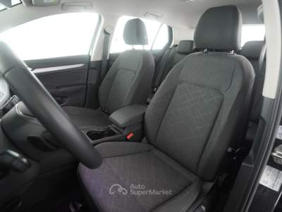 Volkswagen Golf Golf 1.0 eTSI EVO DSG Life Nero usata Parma