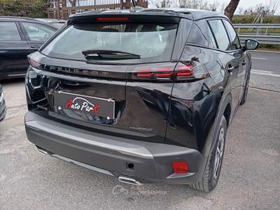 Peugeot 2008 Hybrid 145 e-DCS6 Style Nero usata Giugliano in Campania