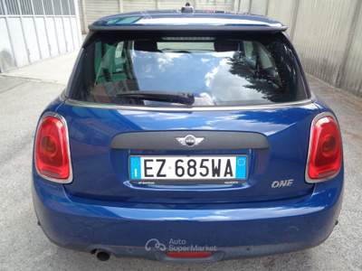 MINI Clubman 1.2 One neopatentati Blu/Azzurro usata Torino
