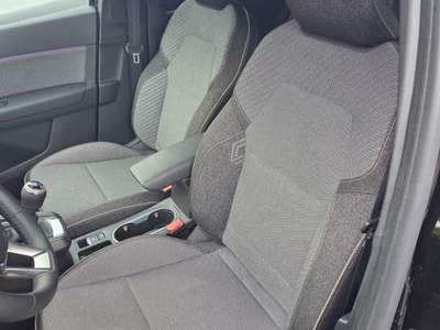 Renault Captur 1.0 90CV TECHNO 2025 Nero usata Campobasso