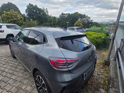 Renault Clio 1.0 90CV TECHNO 2025 Grigio usata Campobasso