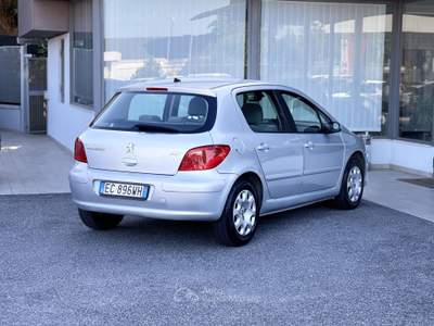 Peugeot 307 Benzina 109CV E4 Neo - 2008 Grigio usata Roma