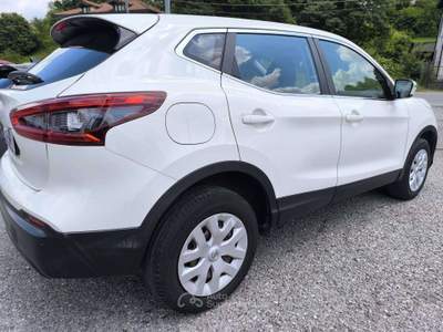 Nissan Qashqai UNICOPROPRIETARIO - GASOLIO 115 CV Bianco usata Calco