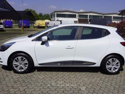 Renault Clio Renault Clio TCe 12V 90CV GPL N1 Autocarro Ener. Zen Bianco usata Castelletto di Branduzzo