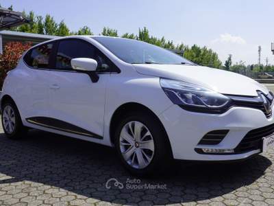 Renault Clio Renault Clio TCe 12V 90CV GPL N1 Autocarro Ener. Zen Bianco usata Castelletto di Branduzzo