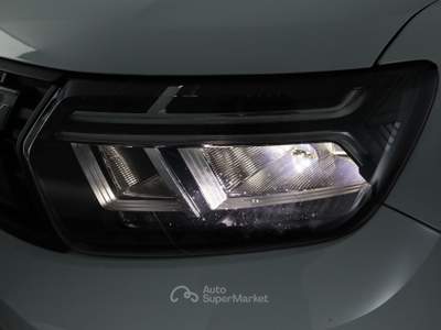 Dacia Duster Duster 1.5 Blue dCi 8V 115 CV 4x2 Essential Bianco usata Milano