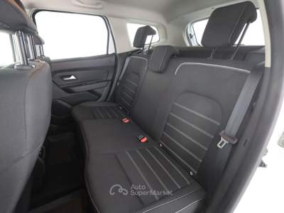 Dacia Duster Duster 1.5 Blue dCi 8V 115 CV 4x2 Essential Bianco usata Milano
