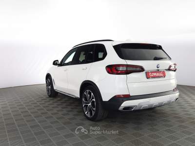 BMW X5 X5 xDrive30d 48V xLine Bianco usata Parma