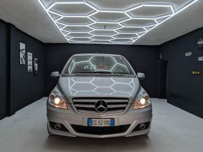 Mercedes-Benz Classe B Adatta a neopatentati Argento usata Desenzano del Garda