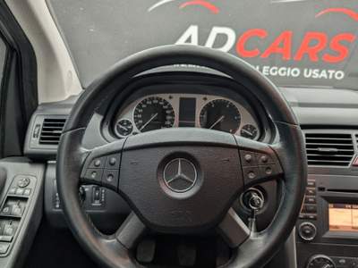 Mercedes-Benz Classe B Adatta a neopatentati Argento usata Desenzano del Garda