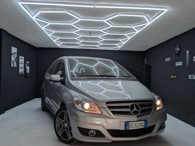 Mercedes-Benz Classe B Adatta a neopatentati Argento usata Desenzano del Garda