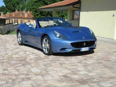 Ferrari California 7500 KM DA NUOVA Blu/Azzurro usata PESARO