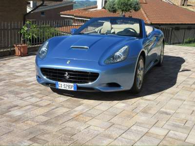 Ferrari California 7500 KM DA NUOVA Blu/Azzurro usata PESARO