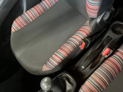 Citroen C1 PureTech 82 5 porte Feel Nero usata Casteggio